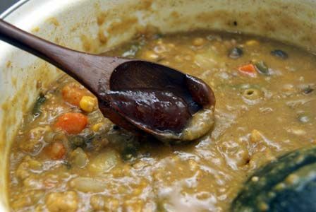 カレーパンマン？　ビストロ・アニメシ