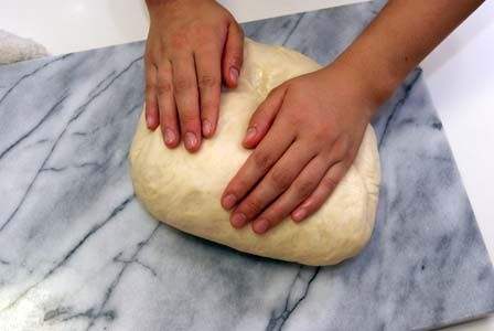 カレーパンマン？　ビストロ・アニメシ