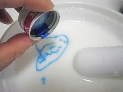 不思議の国のアリス 食べるティーカップ&ソーサー 033