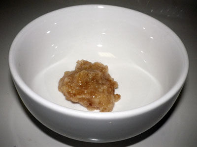 ビストロ・アニメシ　ライオンキング　ハクナマタタ　虫を食べる