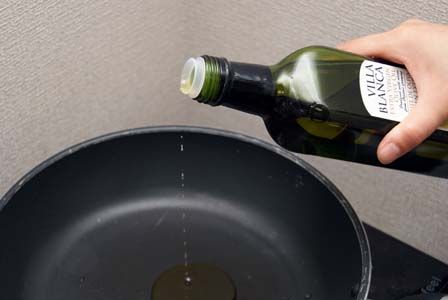 ビストロ・アニメシ カジキのムニエル にんじんのグラッセ 紅の豚