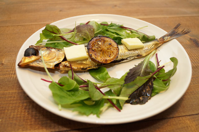 ビストロ・アニメシ　ディズニーの食べ物を再現　フィガロの食べている魚　スモークサーディンのレシピ　ピノキオ　魚の燻製の作り方