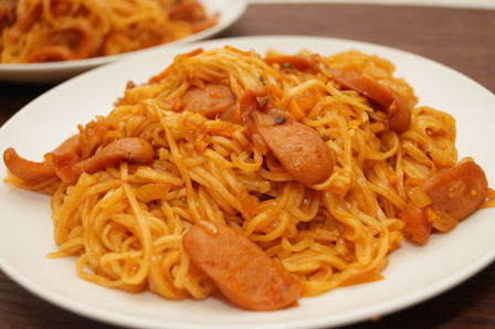 ビストロ・アニメシ ワンピースの食べ物 ONEPIECEに登場する食べ物のレシピ アニめし ベルメールさんのスパゲティ ベルメールさんのナポリタンの作り方 ベルメールさんのみかんナポリタン