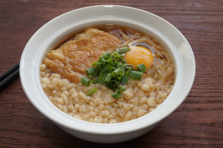 きつねとたぬきのお月見うどん　シャロンのうどんの作り方　宇宙兄弟のうどんのレシピ　ビストロ・アニメシ　アニメシ　アニ飯　アニメの料理を再現