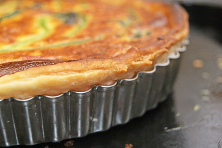 鋼の錬金術師　グレイシアのキッシュ　ハガレン　グレイシアさんのほうれん草のキッシュ　ヒューズ家　ビストロ・アニメシ