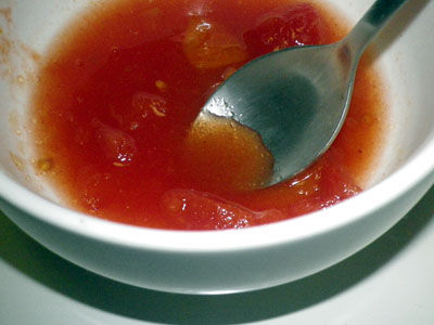 ビストロ・アニメシ　ライオンキング　ハクナマタタ　虫を食べる