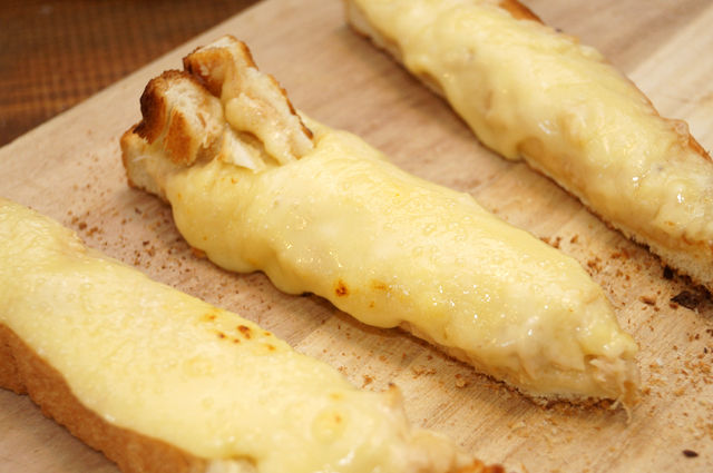 NHK敎育アニメのケチャップ　アニメの料理を作ってみた　アニメシを作った　漫画やアニメの再現料理　ビストロ・アニメシ　シーフード・サーフボード