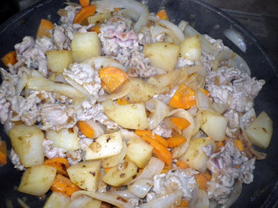 ビストロ・アニメシ　ジブリ　コクリコ坂から　カレー