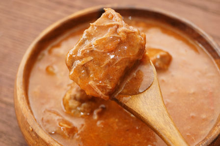 スタジオジブリ ジブリ飯を再現 ビストロ・アニメシ 天空の城ラピュタに出てくるシータの料理 シータの煮込み料理 ビールシチューの作り方