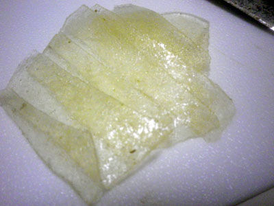 ビストロ・アニメシ　ライオンキング　ハクナマタタ　虫を食べる