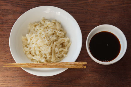 宇宙兄弟のうどん 手打ちうどんの作り方 うどんの作り方 ビストロ・アニメシ アニメシ アニ飯 シャロンのうどん