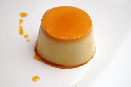 ビストロ・アニメシ　シンドリーちゃんの直置きプリン