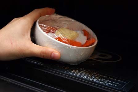 ビストロ・アニメシ カジキのムニエル にんじんのグラッセ 紅の豚